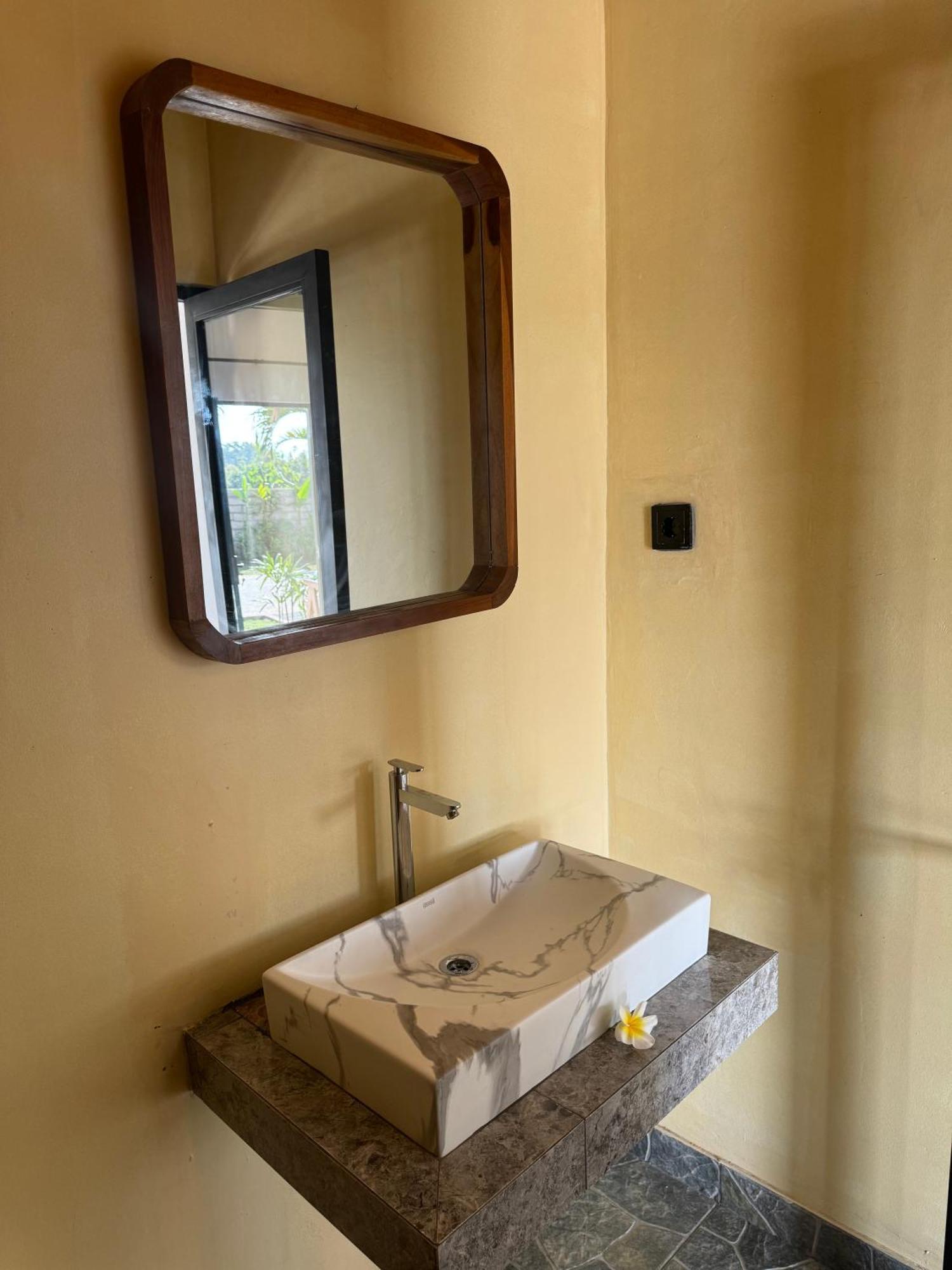 Delmora Home Balangan Pecatu  Exterior photo