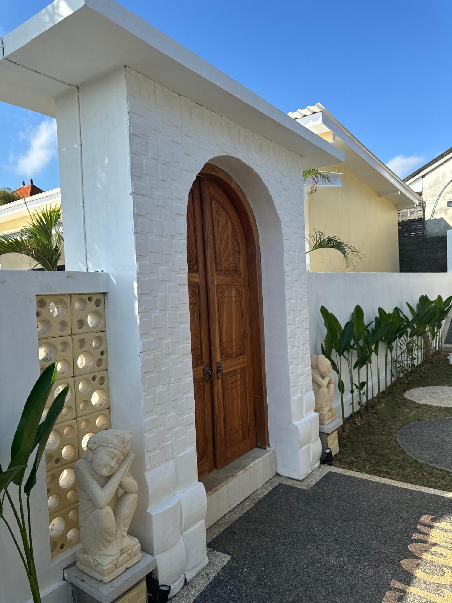 Delmora Home Balangan Pecatu  Exterior photo